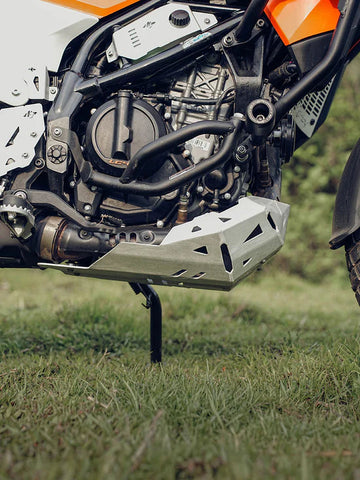 KTM Adventure 390 (2025 Model)/ 250 ADV/390 Adv R/390 Adv X+/390 Adv S 2025 Vambrace Bashplate Silver – Legundary Customs